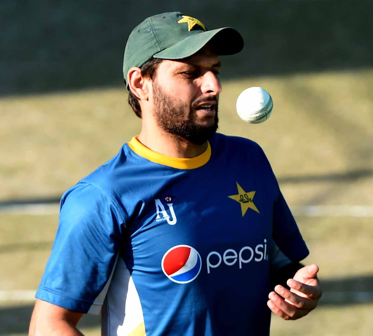 Afridi says no to retirement calls